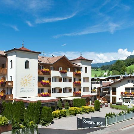 Hotel Sonnenhof กัสเตลรอตโต ภายนอก รูปภาพ