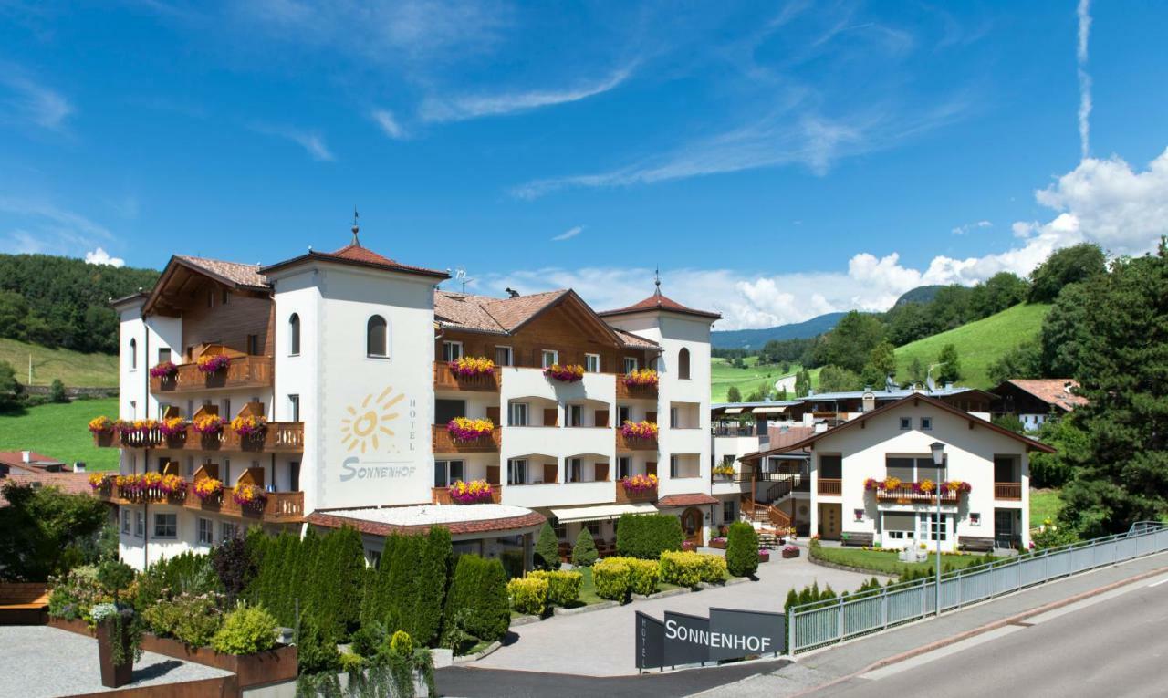 Hotel Sonnenhof กัสเตลรอตโต ภายนอก รูปภาพ